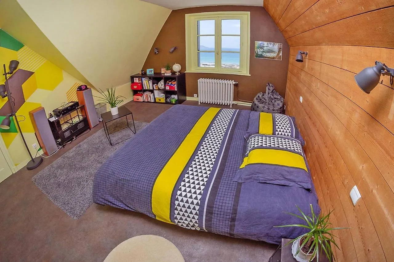 Holiday home Beautiful 4 Family Villa Overlooking The Beach Locquirec