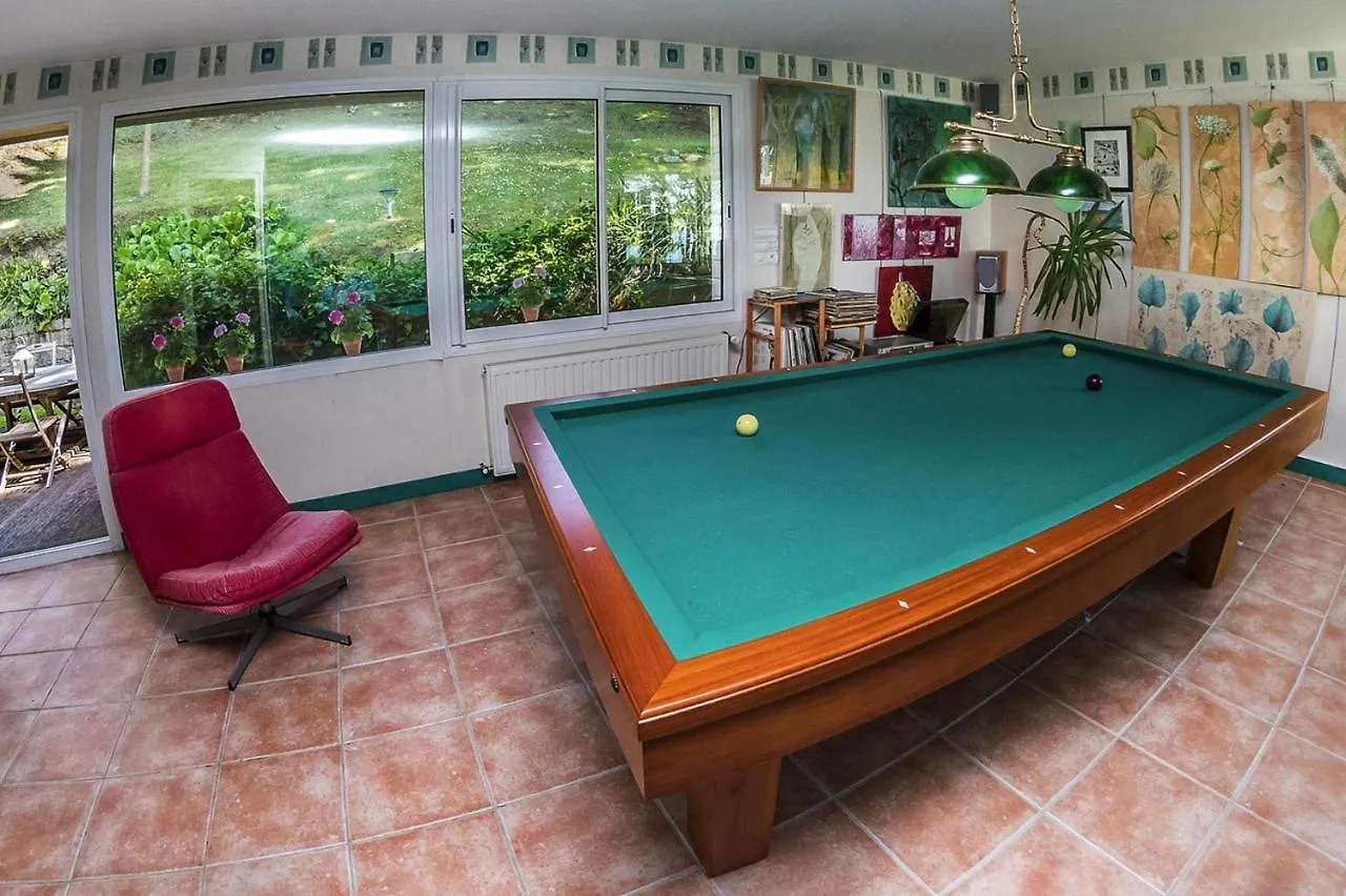 Beautiful 4 Family Villa Overlooking The Beach Locquirec 0*,